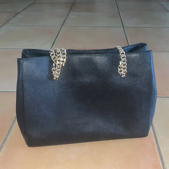 Large Black Michael Kors Susannah Saffiano Leather Tote Bag Gold Chain Straps - Picture 3 of 12